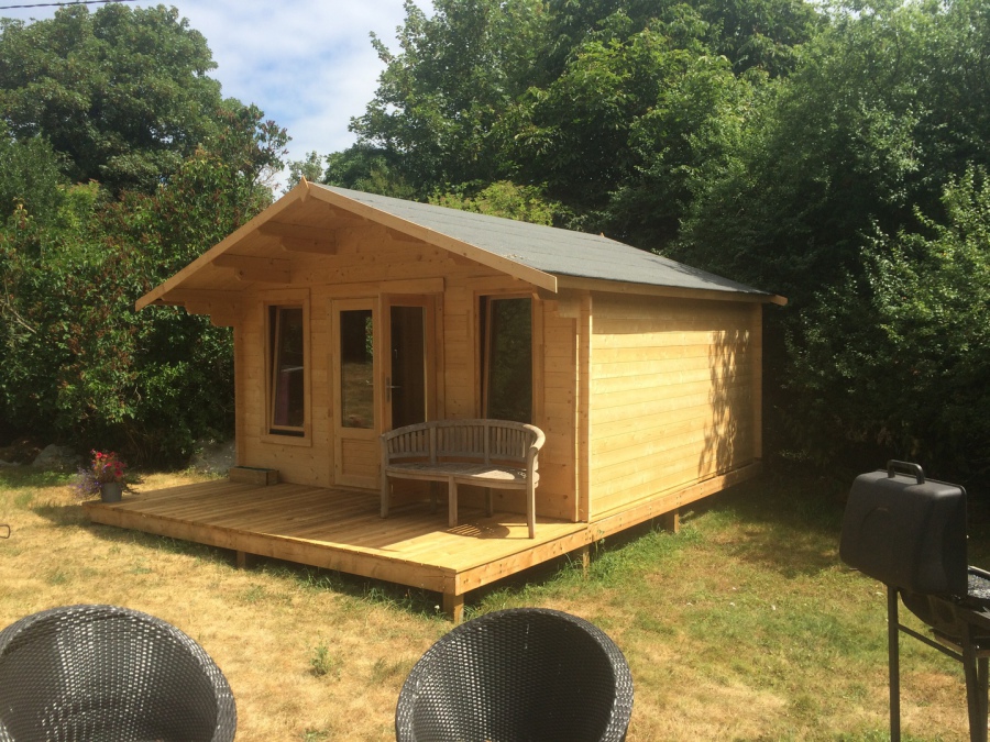 Log Cabin