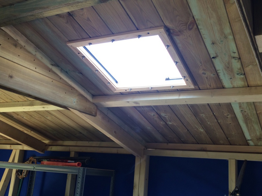 Opening Roof Window